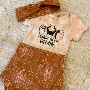 Chillin Like a Villain Outfit